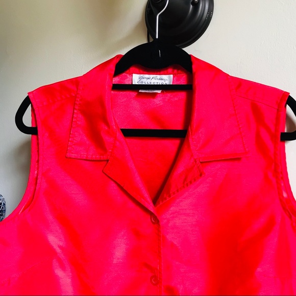 Vintage Red Sleeveless Button Front Knotted Blouse - Picture 8 of 8